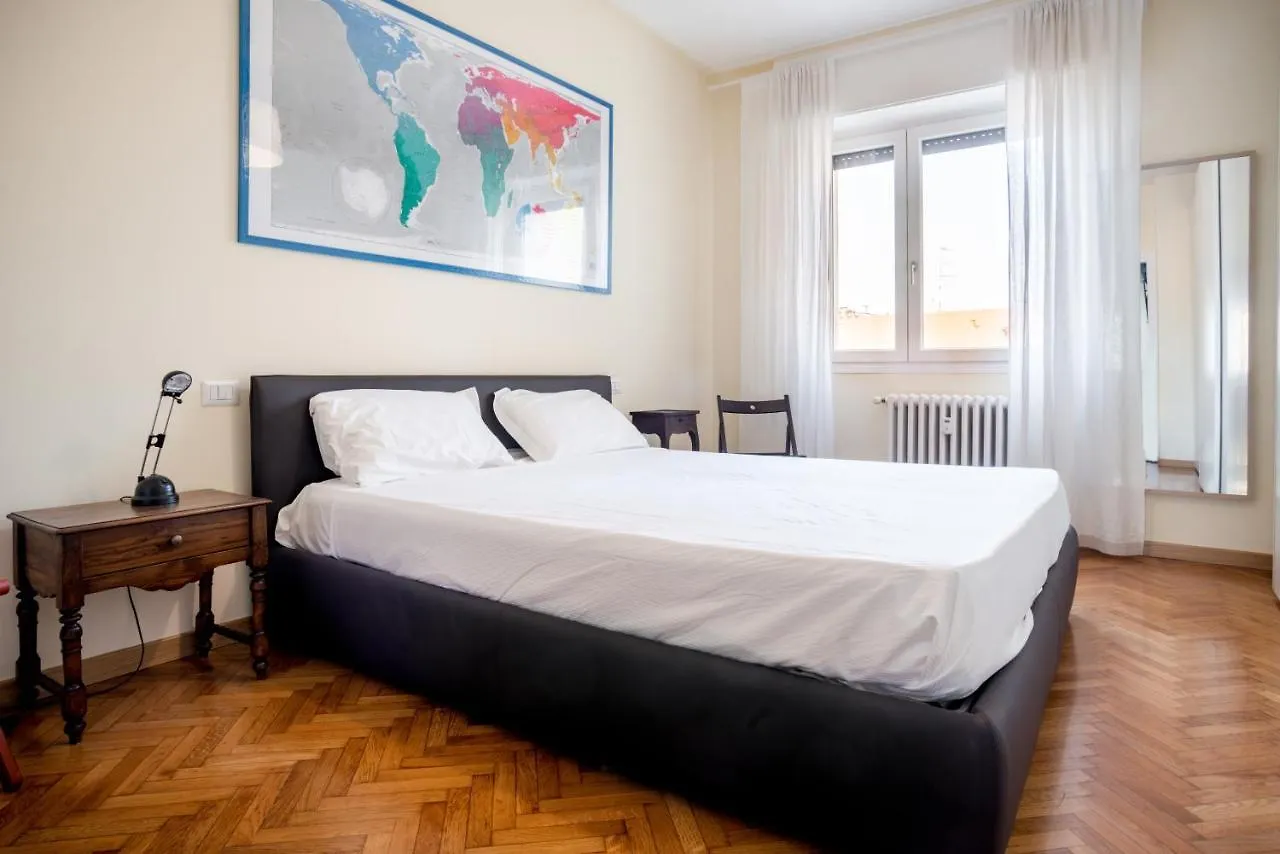 Apartamento Elegante Bilocale in Zona Tortona Milán Italia