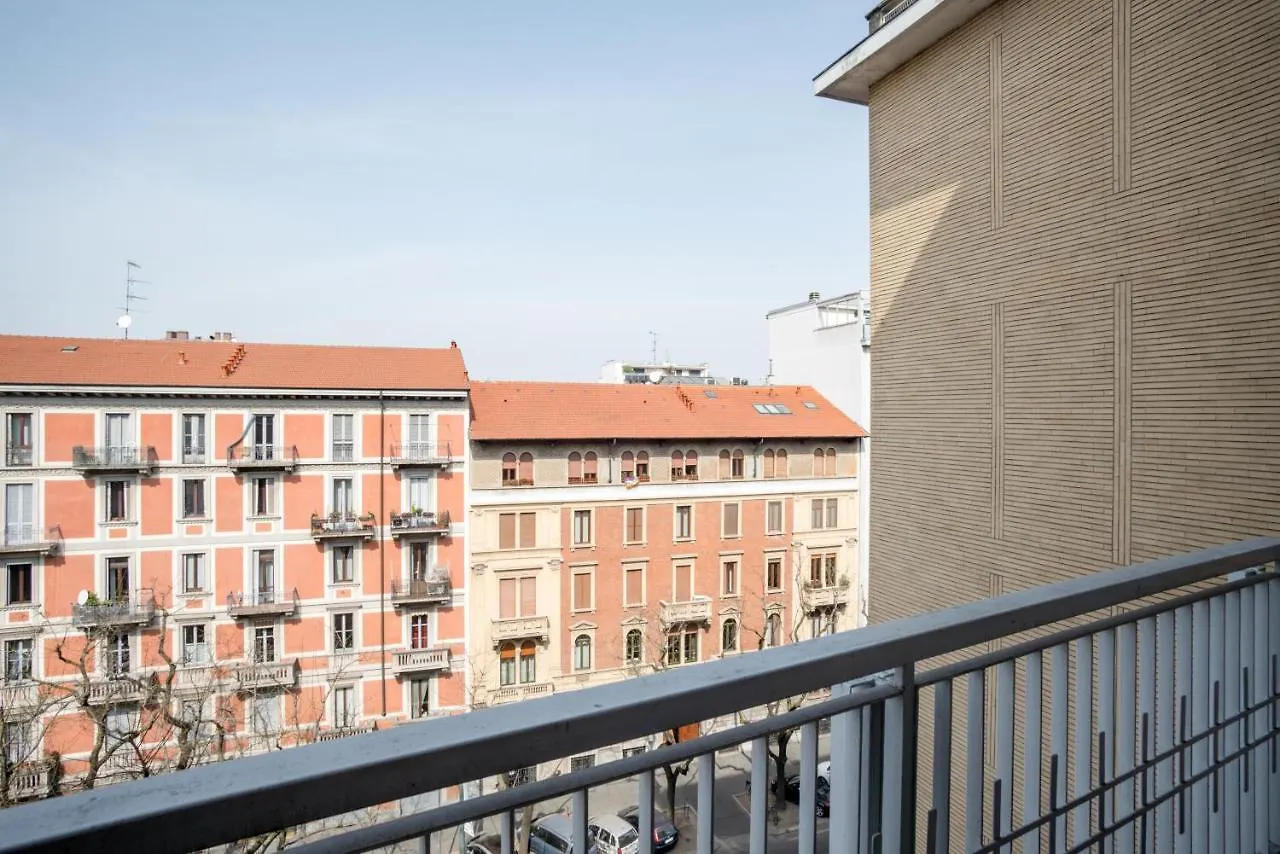 Elegante Bilocale In Zona Tortona Lägenhet Milano 0*,  Italien